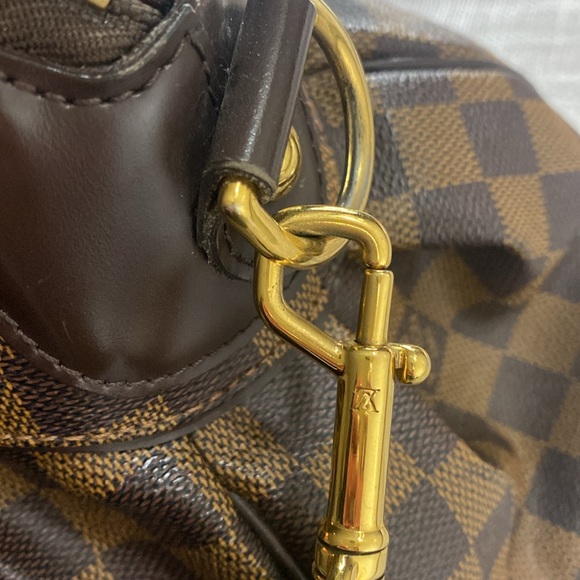 Louis Vuitton Trevi Damier PM - Picture 3 of 9